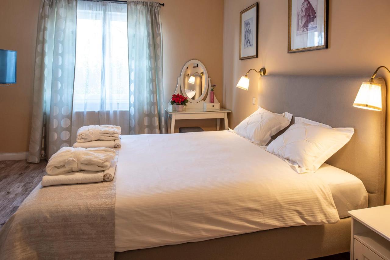Szép Napot Vendégház Hotel Tordas Exterior foto